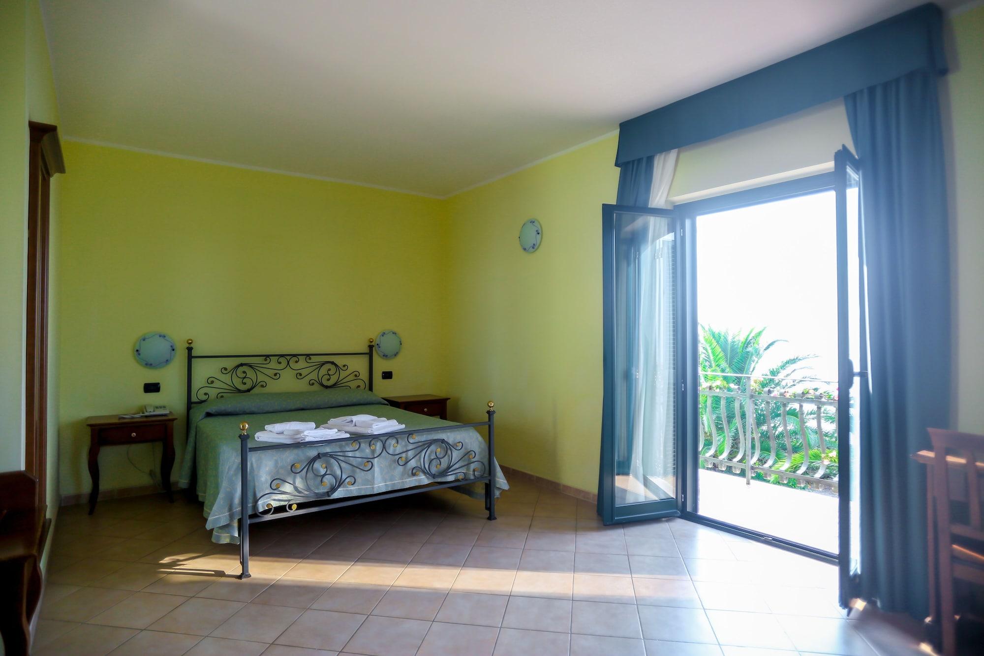 Villaggio Hotel Lido San Giuseppe Briatico Esterno foto